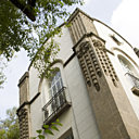 L'hôtel Condesa, situé tout près du parc Espana, se pare d'un style parisien vintage.