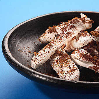 Raffinées avec une crème à la vanille.