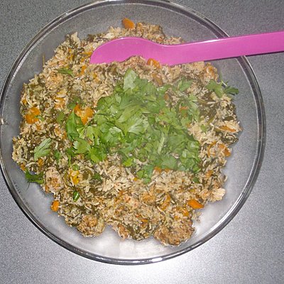 finir par des pluches de persil ou corinadre