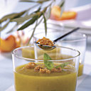 Nectarines, pain d'épices et basilic.