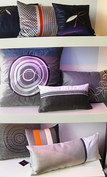 Une addition de matières compose la collection