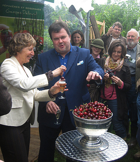 A Courson, Pierre Hermé baptise Bigalise