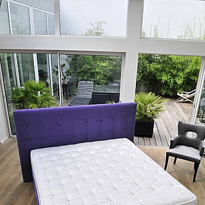 Irrésistible - Ambiance chez Simmons