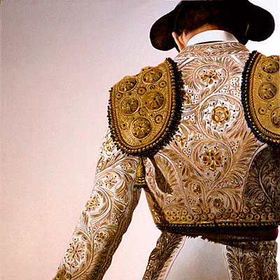 El traje Blanco El traje Blanco