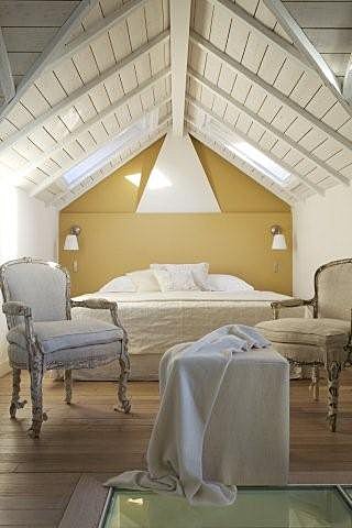 Appliques Ikea dans la chambre