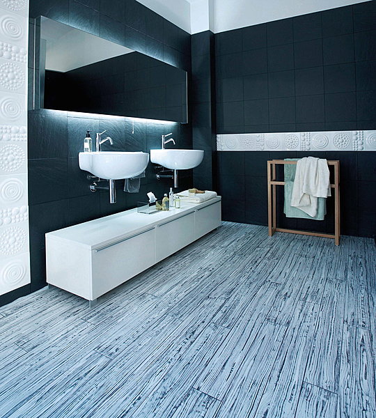 Hygiénique, ce sol vinyle est non glissant grâce au traitement spécial zones humides