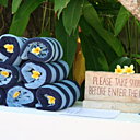 Une fleur pour parfumer chaque serviette Une fleur pour parfumer chaque serviette