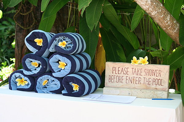 Une fleur pour parfumer chaque serviette