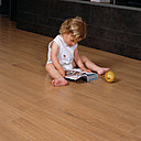 Un plancher chauffant, c'est la garantie d'une chaleur douce et homogène dans toute la pièce. Porcelanosa.