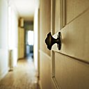 Avec Maison Mauve, la vérité est juste derrière la porte Avec Maison Mauve, la vérité est juste derrière la porte