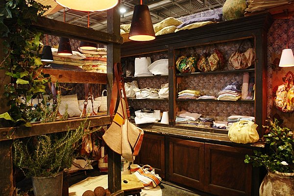 Entrez dans le placard