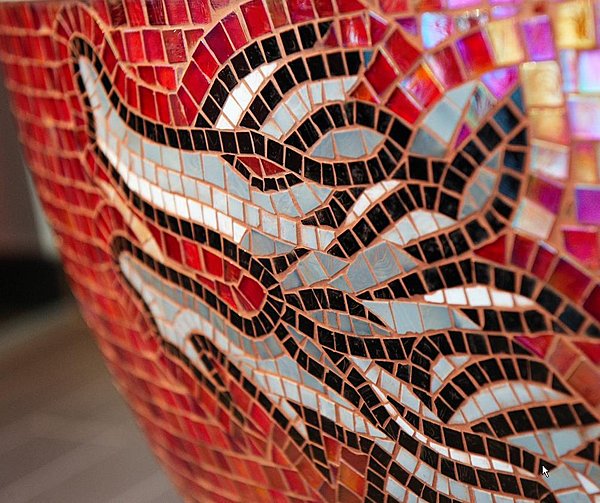 Entièrement réalisé par un mosaïste belge