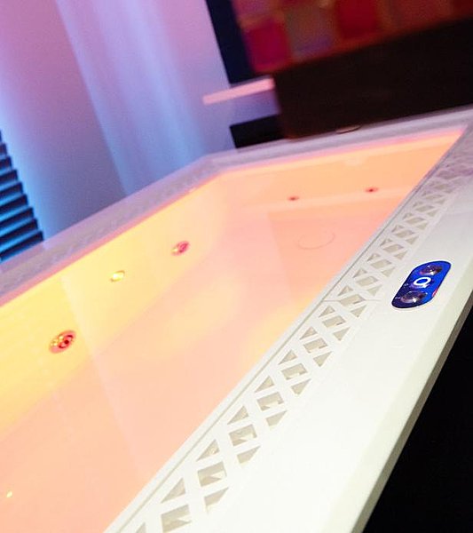 Balnéo et chromothérapie