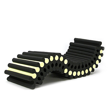 Chaise longue "Gyre & Gymble"
Matériau:mousse (système inclinable)
Designer:Carl Frederick Svenstedt
Partenaire:Tramico