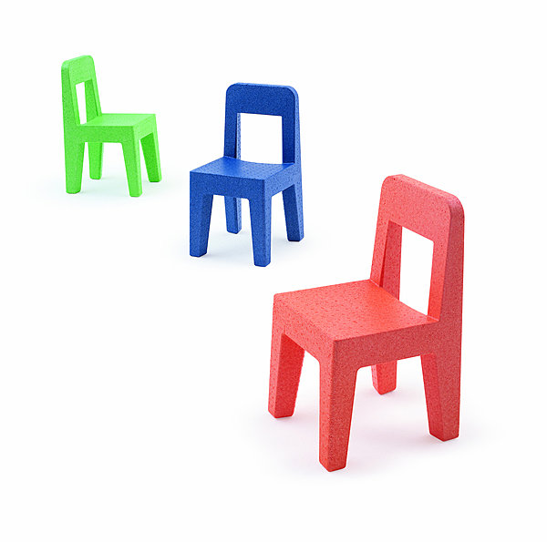 La Seggiolina Pop d'Enzo Mari: 700 grammes seulement !