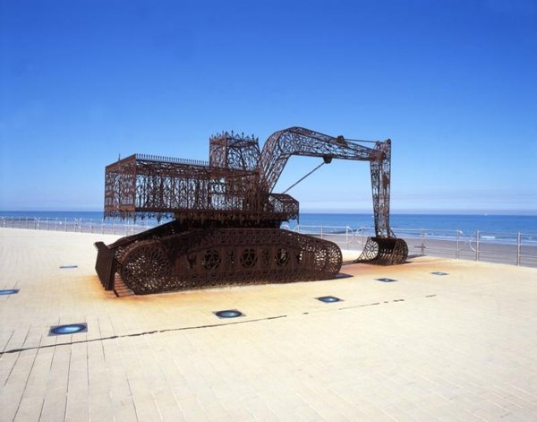 Grue par Wim Delvoye