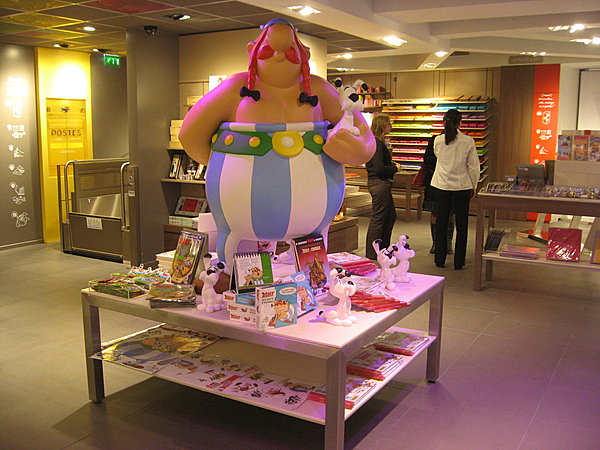 Hommage à Uderzo pour les 50 ans d'Astérix