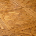 Pose classique ou traditionnelle, la pose clouée permet toutes les fantaisies Pose classique ou traditionnelle, la pose clouée permet toutes les fantaisies