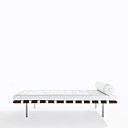 Le lit de jour, une invitation à la farniente