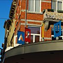 Lettrage métallique pour la façade du Bar du Matin à Bruxelles