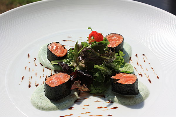 Le saumon mi-cuit en feuille de Nory