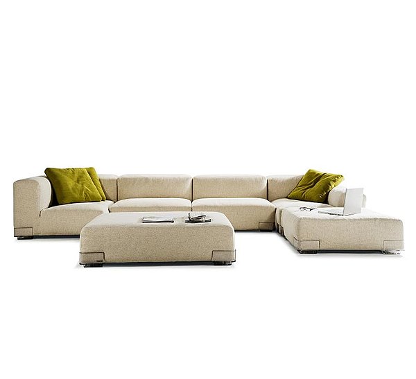 Piero Lissoni propose le canapé Plastics Duo chez Kartell