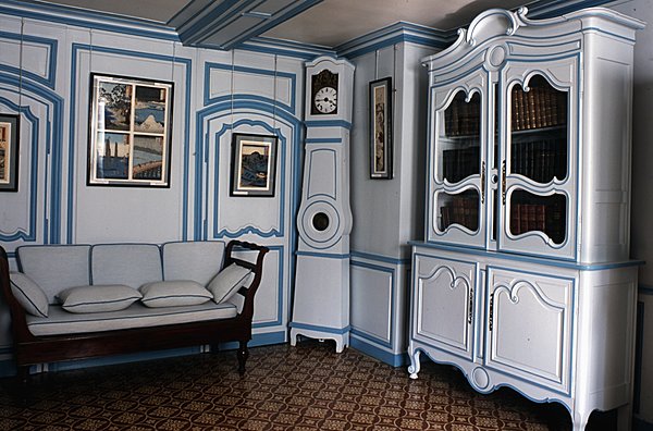 La maison semble être encore habitée par Monet