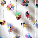 Guirlande de fleurs en plastique fabriquée en France par l'atelier Caravansérail H 2 m