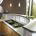 En petite surface pour laisser passer la lumière dans une ambiance très contemporaine