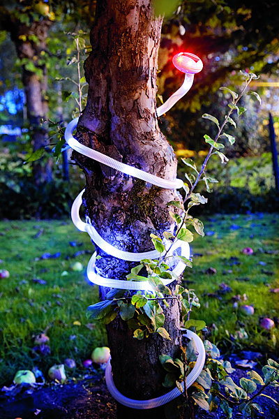 Un éclairage solaire façon boa avec des Leds. L 145 cm. Solig. Ikéa.