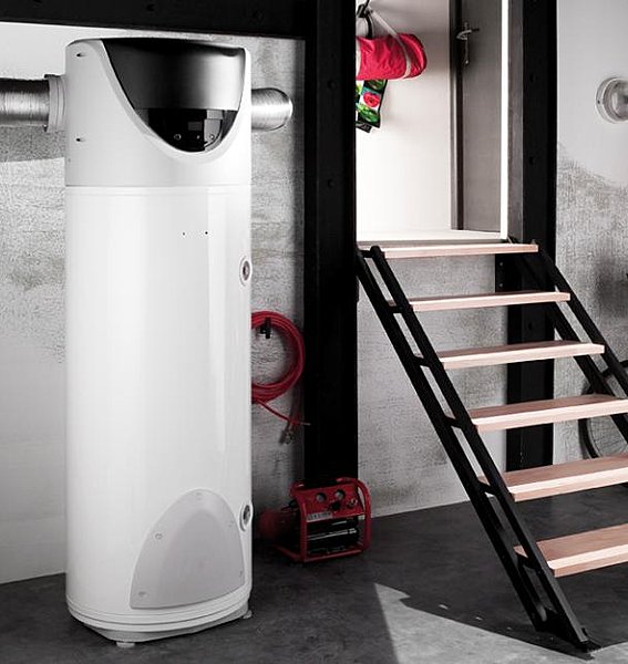 Installé dans une buanderie ou un garage, l'Aquanext s'installe avec un mimimum de traveaux