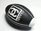 Ballon rugby customisé par Karl Lagerfeld