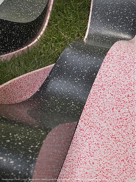 Des formes organiques pour le banc...