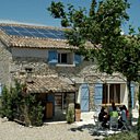 Maison équipée de panneaux photovoltaïques, Evasol