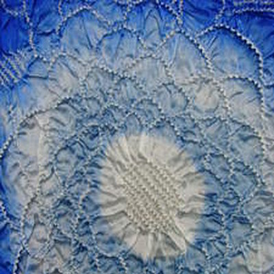 Tissu travaillé selon la technqiue shibori