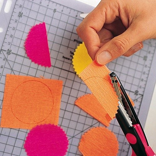 4- Découper les demi lunes