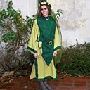 L'un des costumes pour femme