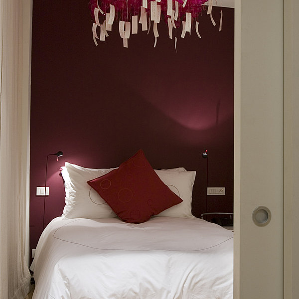 Les petits mots doux flottent au-dessus du lit 2