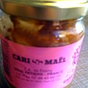 Ce "cari maël " qui donne une petite touche de plus qu'un banal curry se trouve dans les bonnes épiceries exotiques.