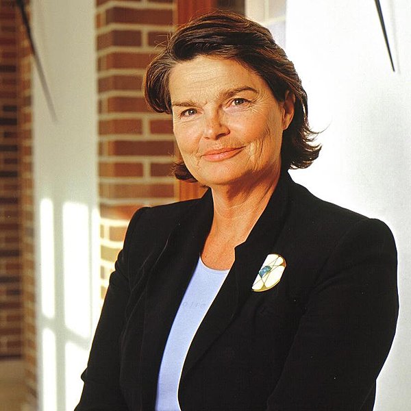 Evelyne Roques-Boizel