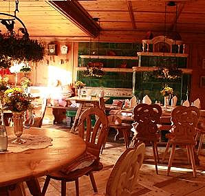 Le vrai style tyrolien du Dorfstuben