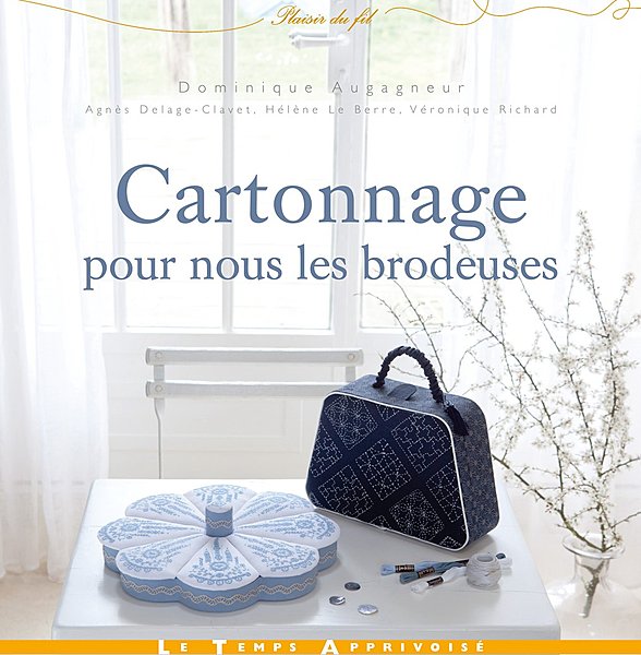 Cartonnage pour nous les brodeuses.