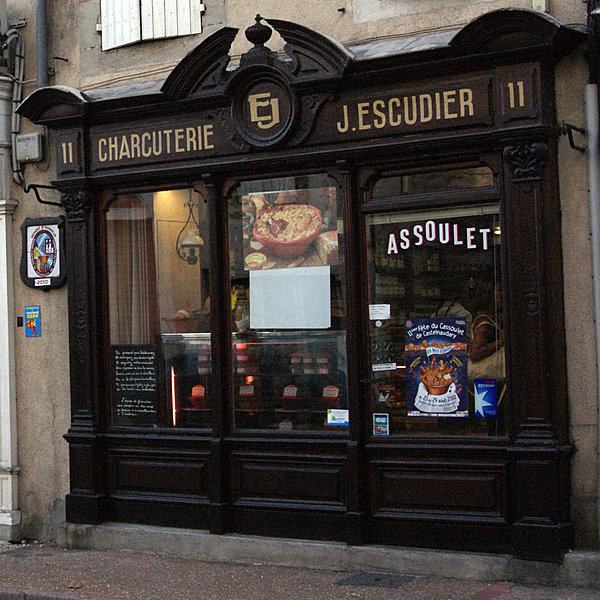 Escudier propose le meilleur cassoulet de Castelnaudary, mais à emporter seulement.