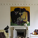 Peinture de Sarena Rosenfeld, tapis Bubling Spring de Taï Ping, table basse Tarmac de Roche Bobois, verre et bouteille Tsé Tsé Sentou Galerie, bougies Blf, fauteuil Missoni-Objekto chez Sentou Galerie, bougeoirs Blf, vase Coming B, fleurs Office Hollandais