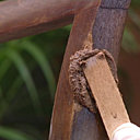 Application pâte à bois sur chaise