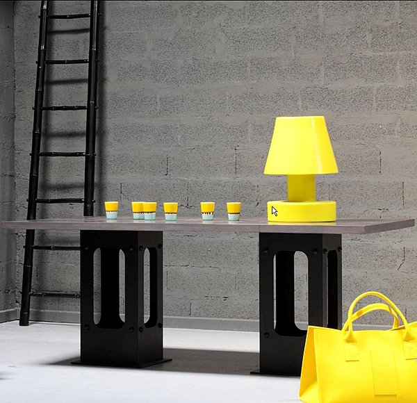 Ou une table rectangulaire avec un plateau en béton et pétement loft ?