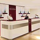 Le bar Bollinger à l'espace Balthazar du Bon Marché