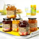 Chaque région française a été visitée par le redoutable Jean-Pierre Coffe pour sublimer ces nouvelles confitures