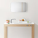 Les poignées sur le meuble sont plus accessibles aux enfants