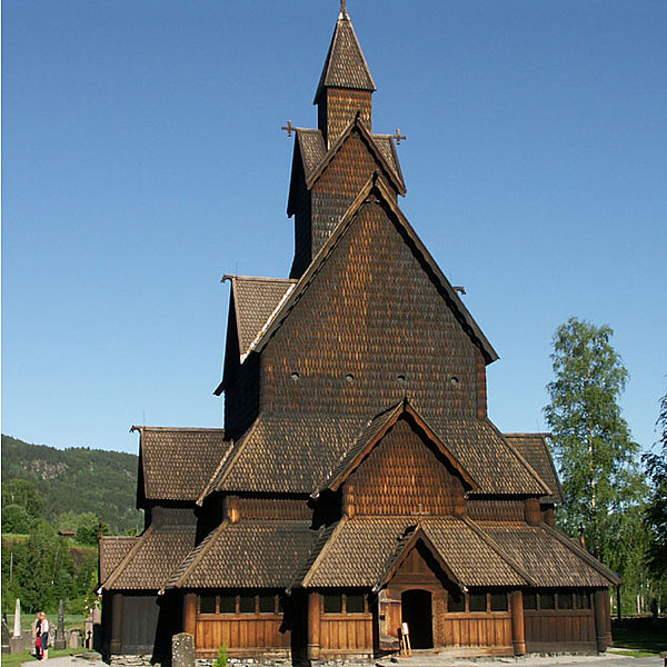 Eglise norvégienne en bois à Heddal (Norvège)